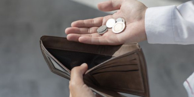 Inflatie in februari hoger door duurdere voeding en tabak